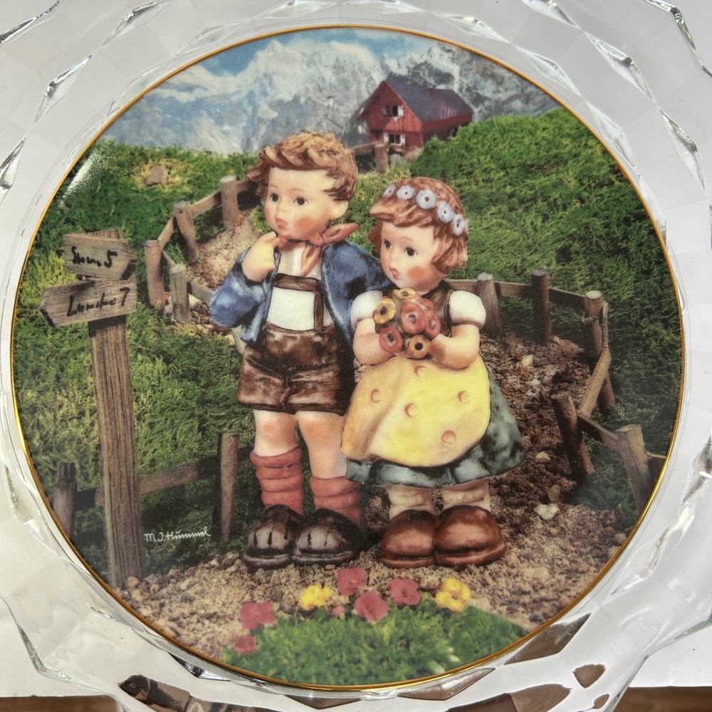 M.I. Hummel Country Crossroads Danbury Mint Plate Little Companions
